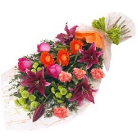 Seasonal flower bouquet